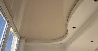 Натяжной потолок на балкон Ишимбай, цена 6085 руб.